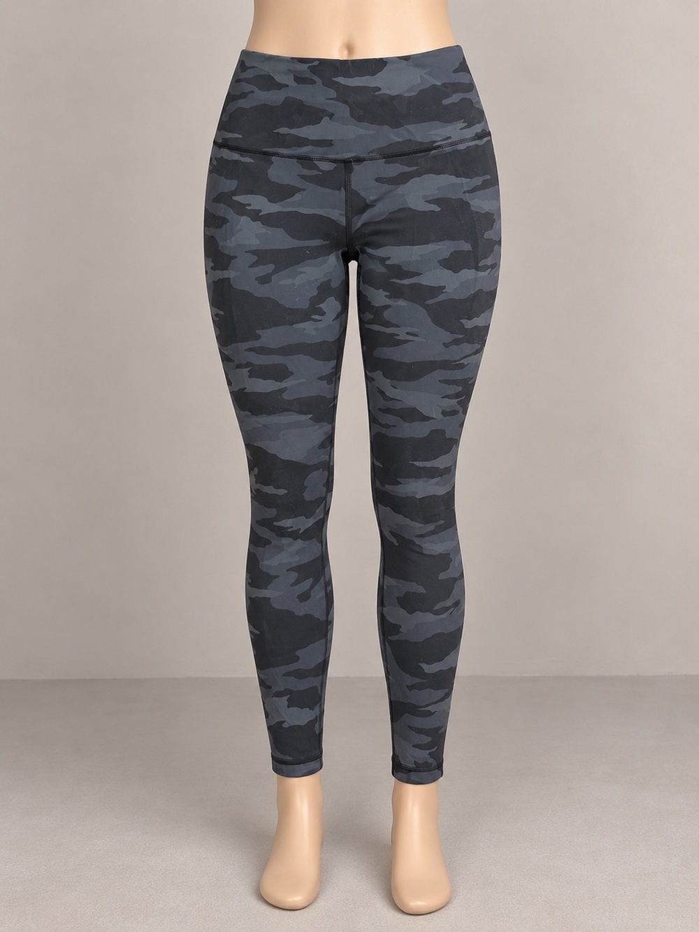 Athleta Elation 7/8 Camo Leggings Women’s Small High Rise